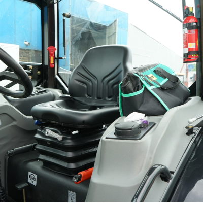 Tractor cu cabina 50CP, 4x4 inmatriculabil AGRI TRACKING 504