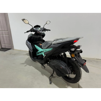 Scuter Breckner NVH gri-turcoaz 125CC CU PERMIS pe benzina CIV inclus Scuter Breckner NVH gri-turcoaz 125CC CU PERMIS pe benzina CIV inclus