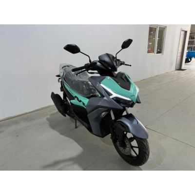 Scuter Breckner NVH gri-turcoaz 125CC CU PERMIS pe benzina CIV inclus Scuter Breckner NVH gri-turcoaz 125CC CU PERMIS pe benzina CIV inclus