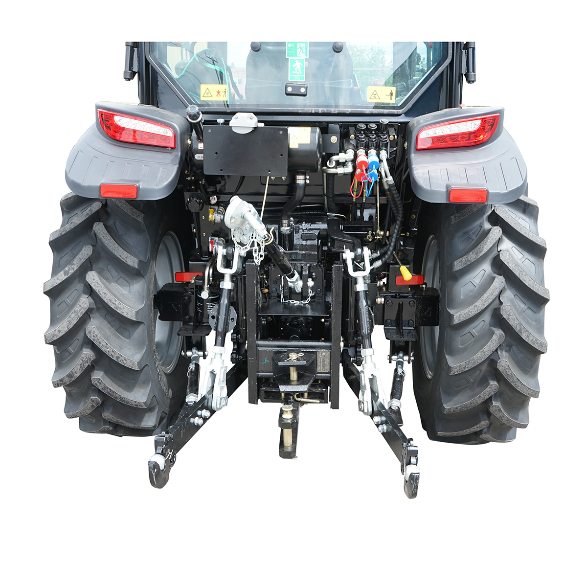 Tractor cu cabina 50HP, 4x4 inmatriculabil AGRI TRACKING 504