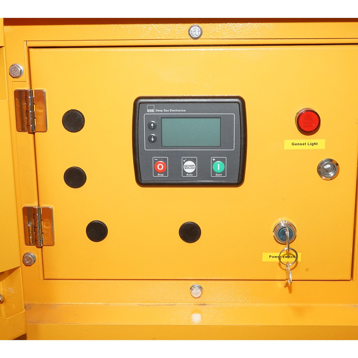 Generator electric trifazat insonorizat 50KVA, 230/400V, motor diesel Ricardo 56kW ZH4105ZD