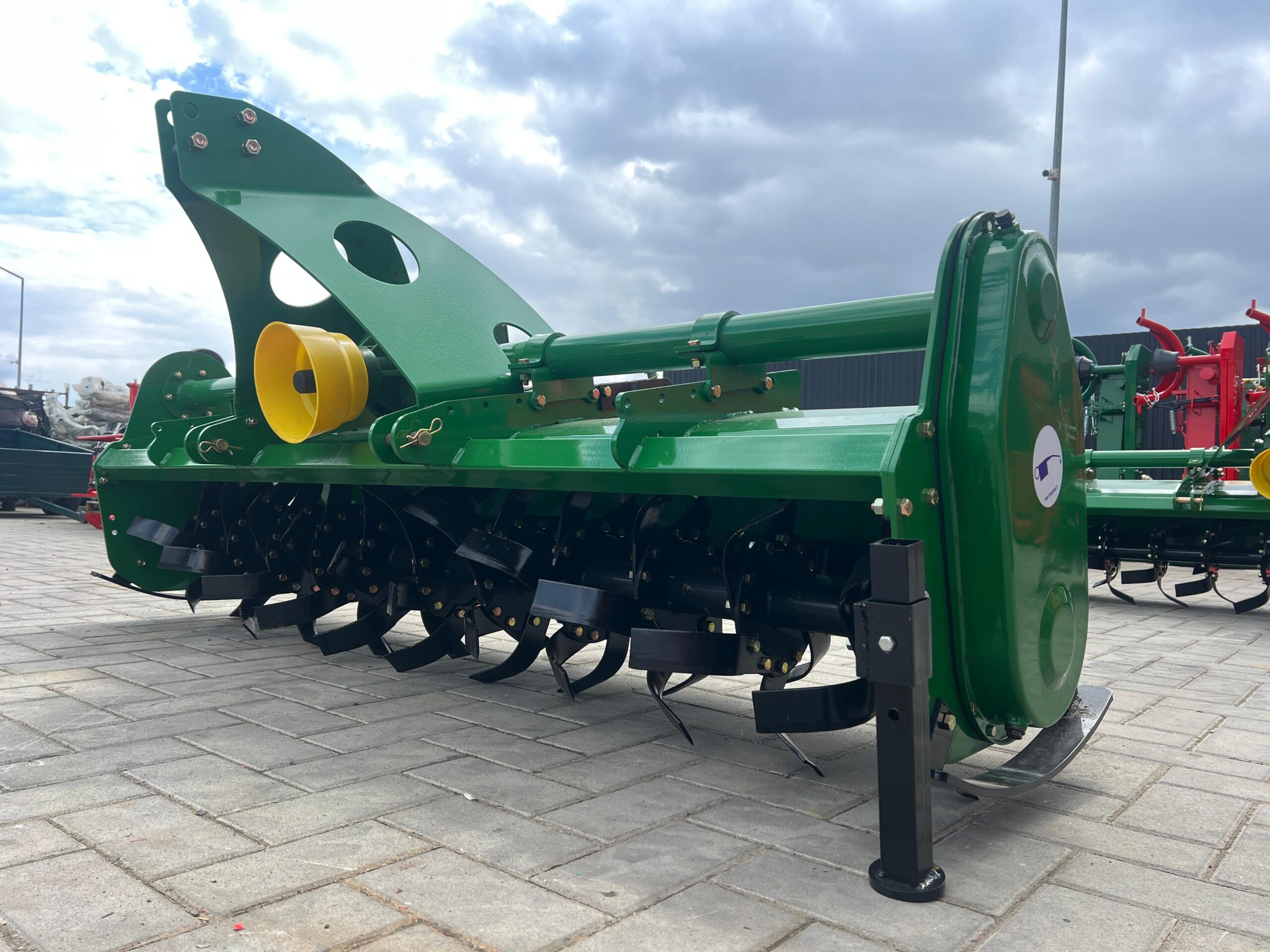 Freză agricolă 220 cm lățime de lucru, pt tractor 60 – 120 CP