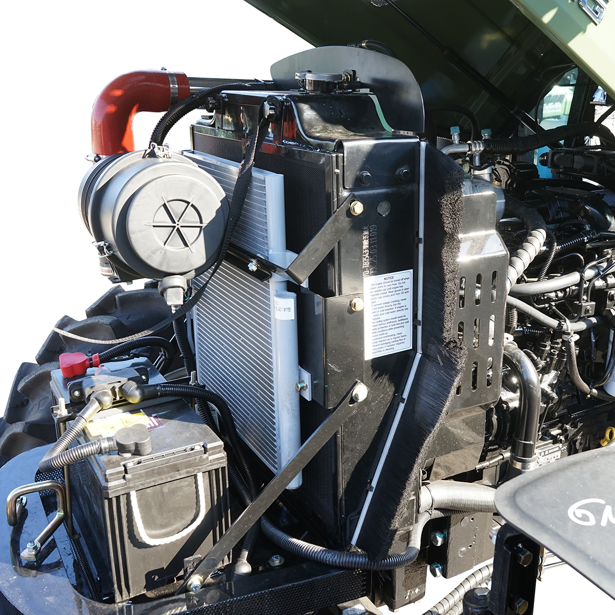 Tractor 75HP, 4x4 cu cabina inmatriculabil, motor turbo diesel, aer conditionat, camere video AGRI TRACKING 754