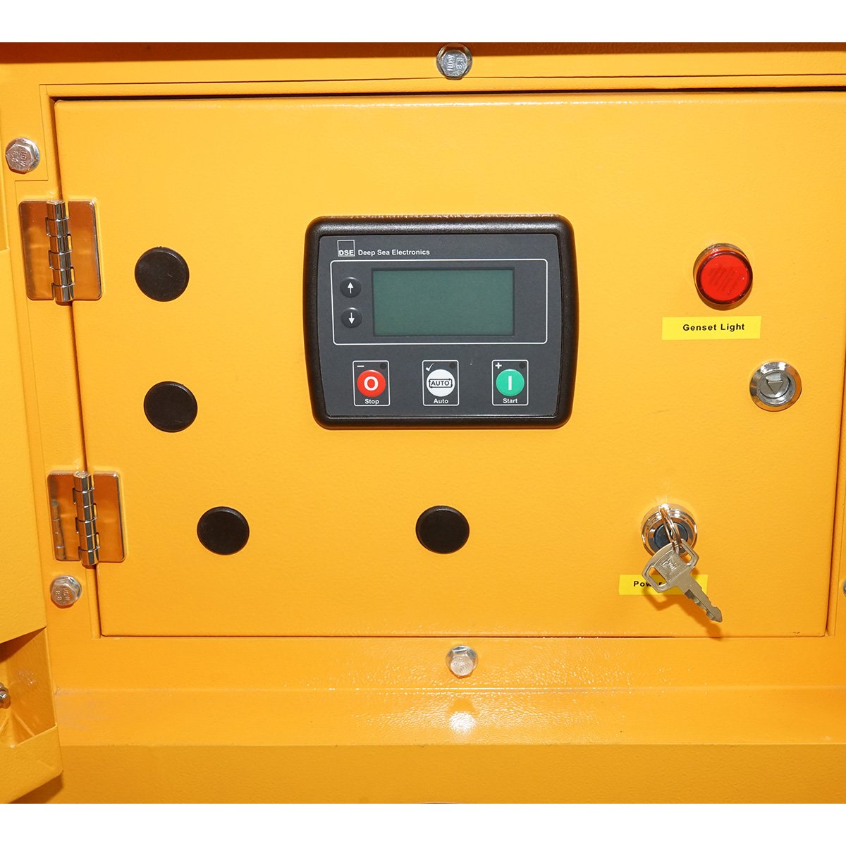 Generator electric trifazat insonorizat 27.5KVA, 230/400V, motor diesel Ricardo 30kW ZH4100D
