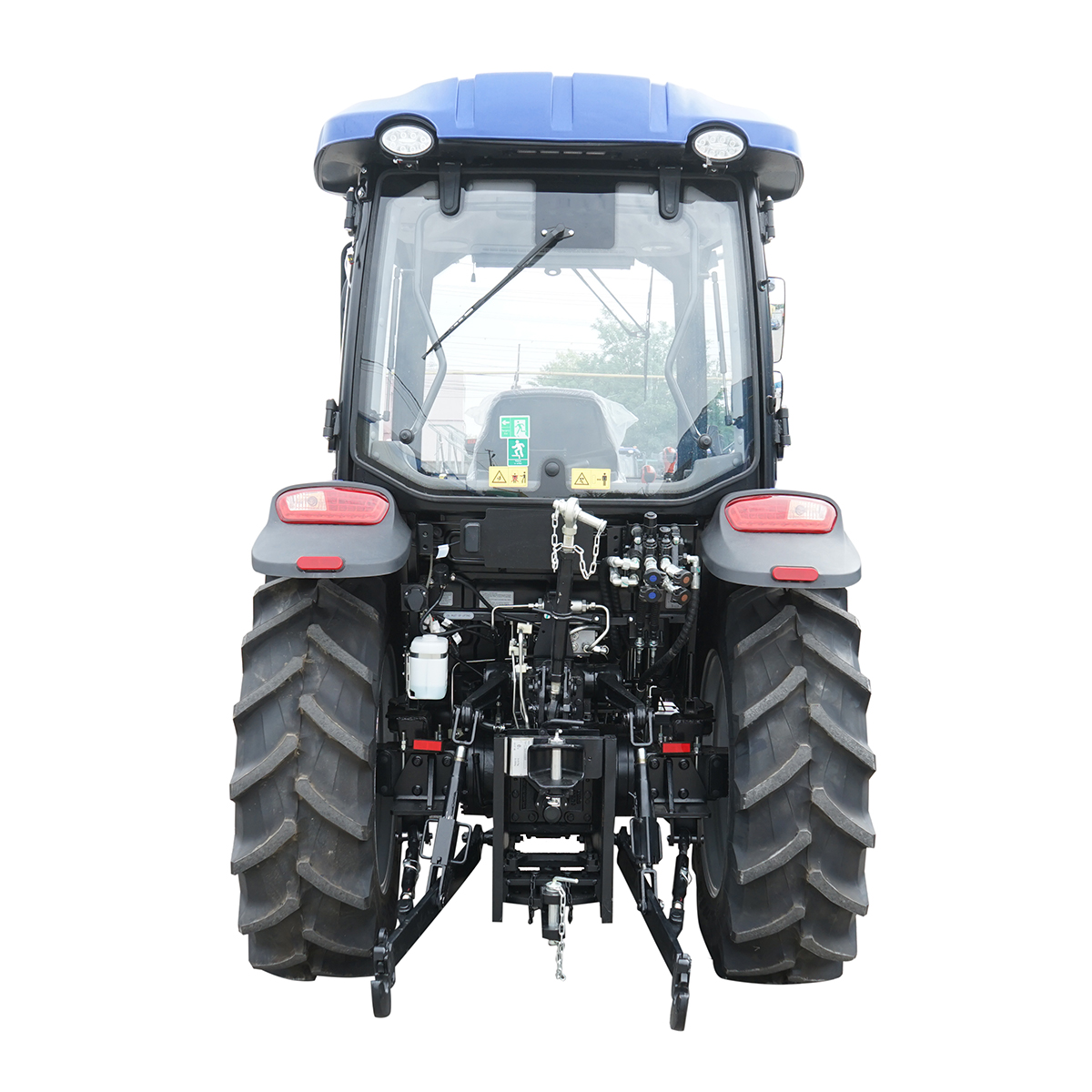 Tractor 50HP 4x4 cu cabina inmatriculabil, aer conditionat, motor Hyundai turbo diesel DM01 LOVOL M504