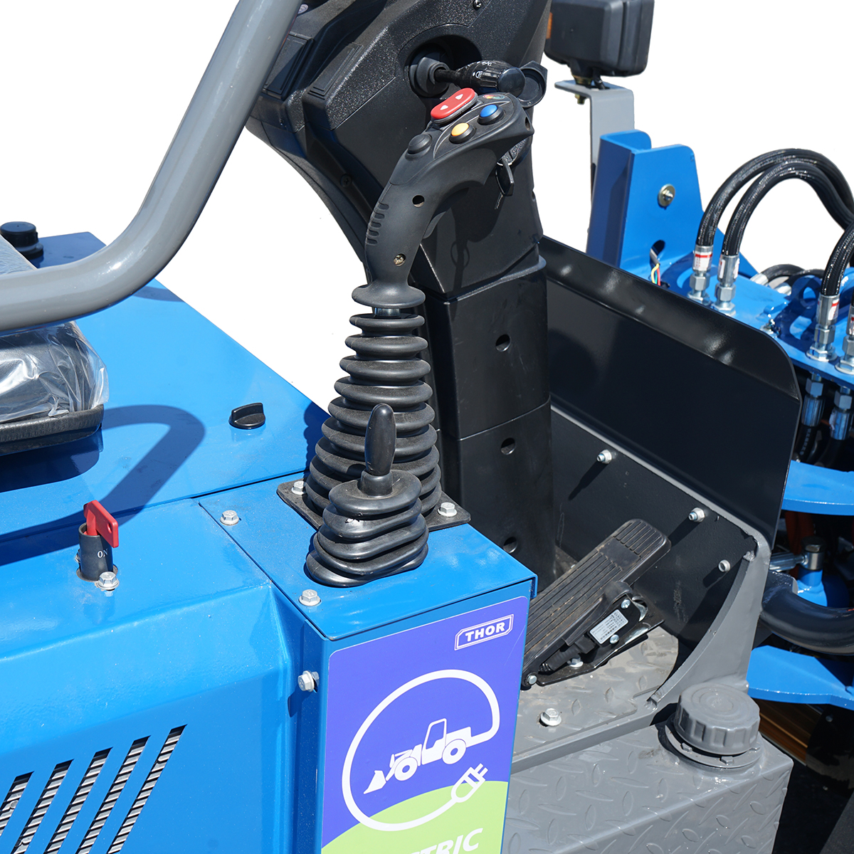 Incarcator frontal electric, WOLA 0.4T, 60V, cupa 0.2m3