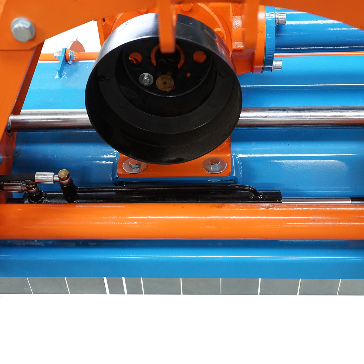 Tocatoare KFH145 25-50CP cu translatie hidraulica si tasator, cardan inclus 304Kg