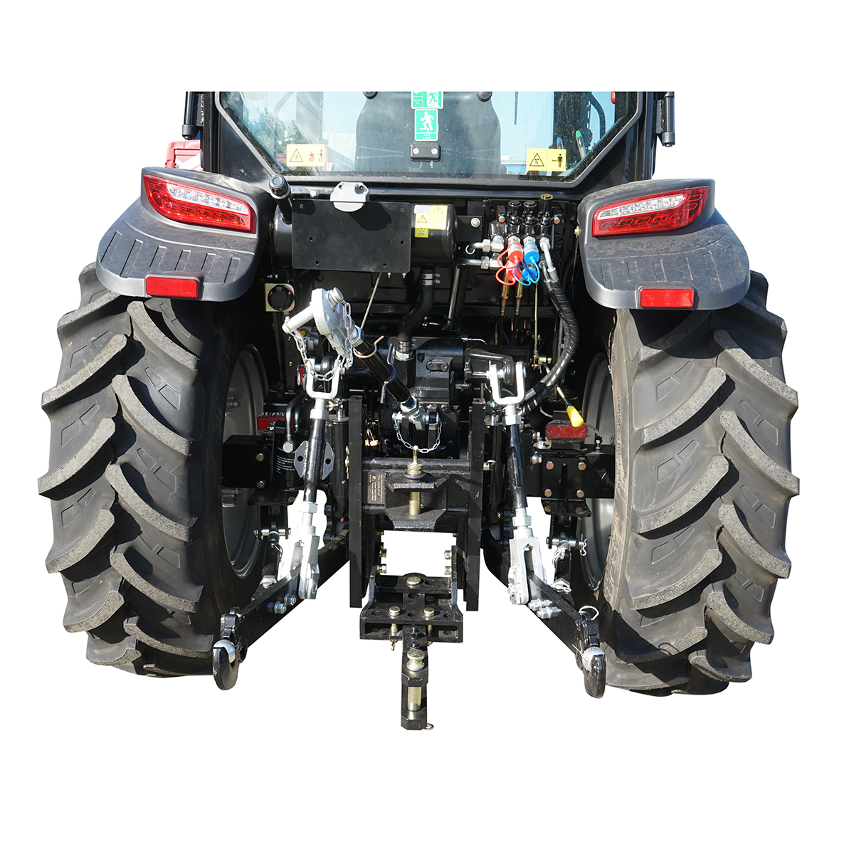Tractor 75HP, 4x4 cu cabina inmatriculabil, motor turbo diesel, aer conditionat, camere video AGRI TRACKING 754