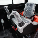 Mini excavator 1.8T cu cabina, motor diesel 25CP (18.4KW), adancime sapare 2300mm, capacitate ridicare 350Kg, 2 cupe incluse 420/985mm - imagine 6